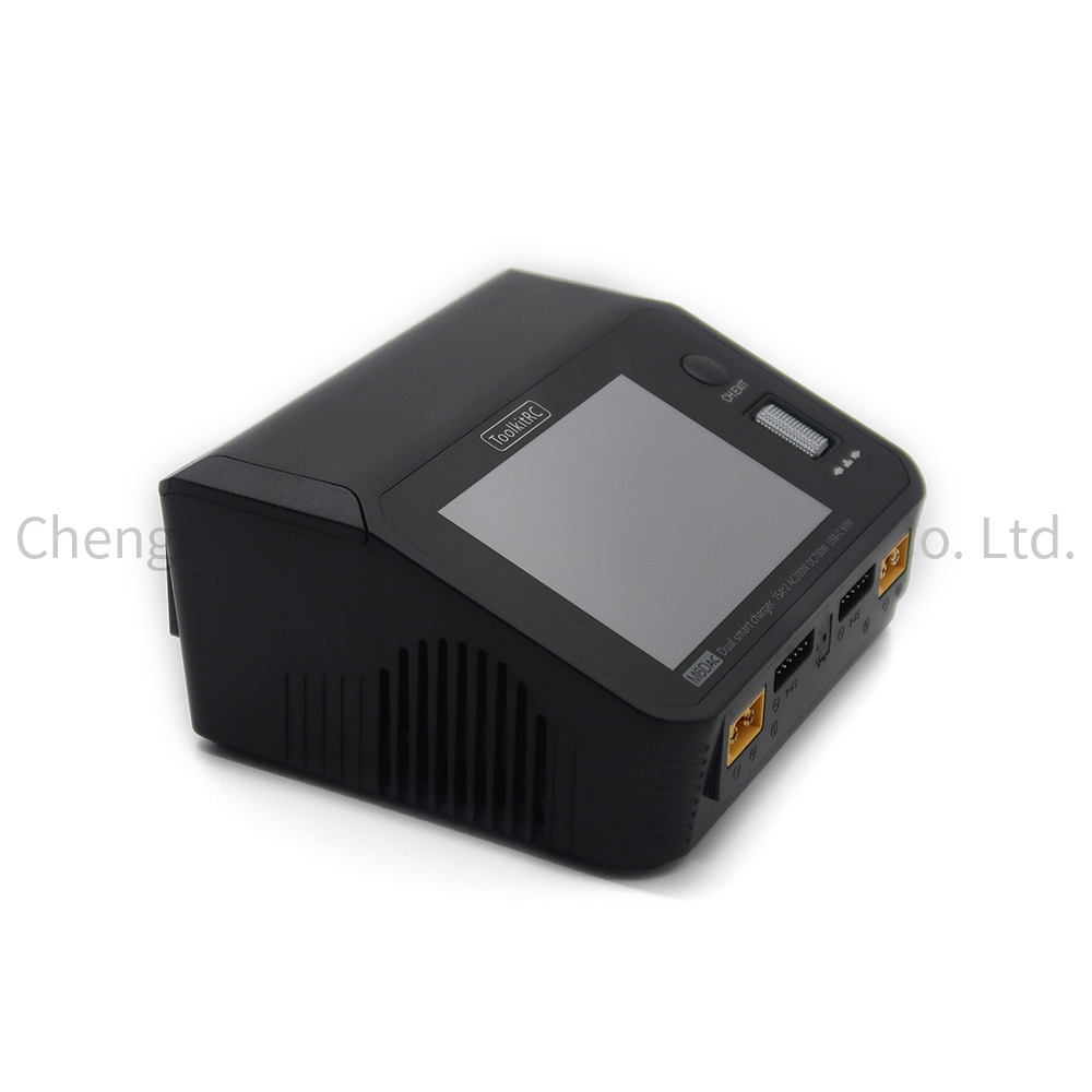 ToolkitRC M6DAC AC 200W DC 700 - Toolkitrc M6Dac Smart Charger incelemesi ve fiyatı